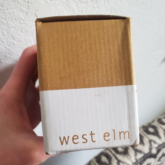 West Elm curtain rod finials x4 - Picture 5 of 5